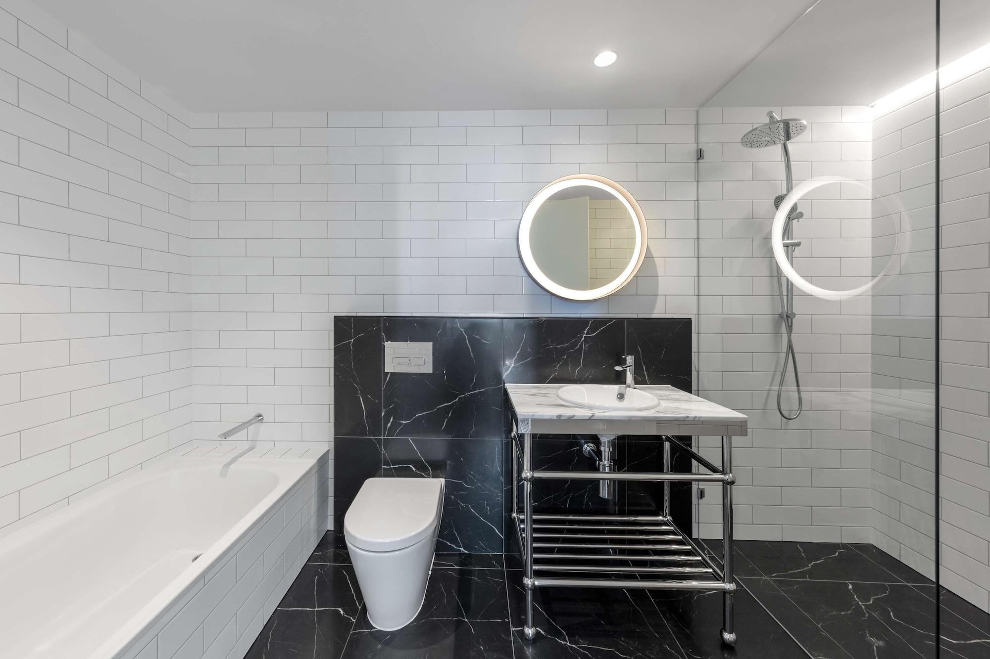 Adina 4* Brisbane